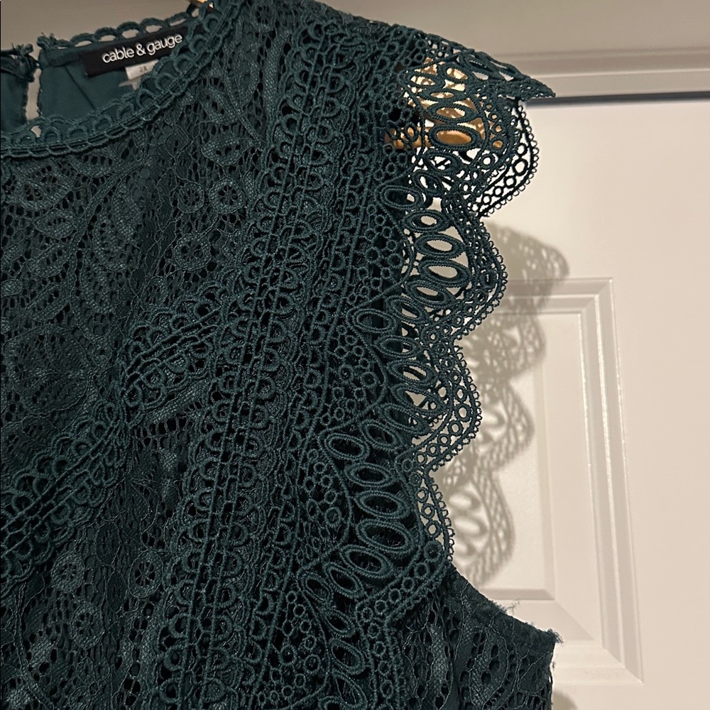 Cable and Gauge Lace Sleeveless Top size 1x green - Picture 4 of 9